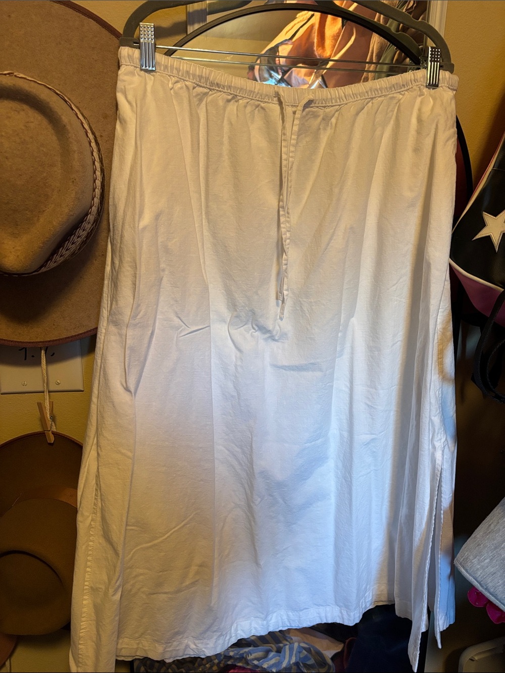 Universal Thread White Maxi A-Line Drawstring Skirt